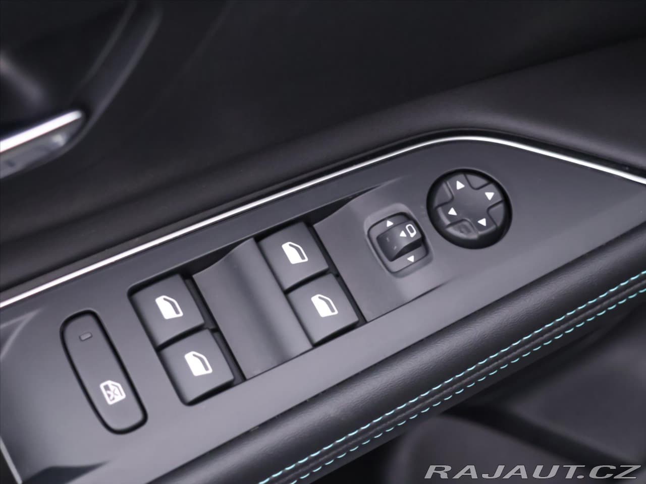 2023 Peugeot 5008 - 16