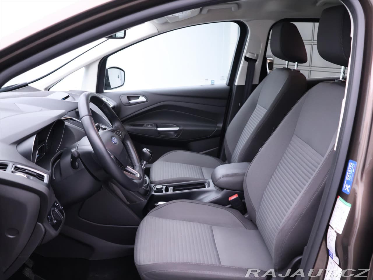 2020 Ford C-Max - 12