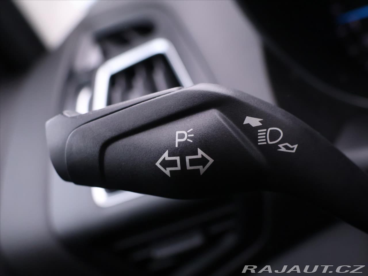 2020 Ford C-Max - 20