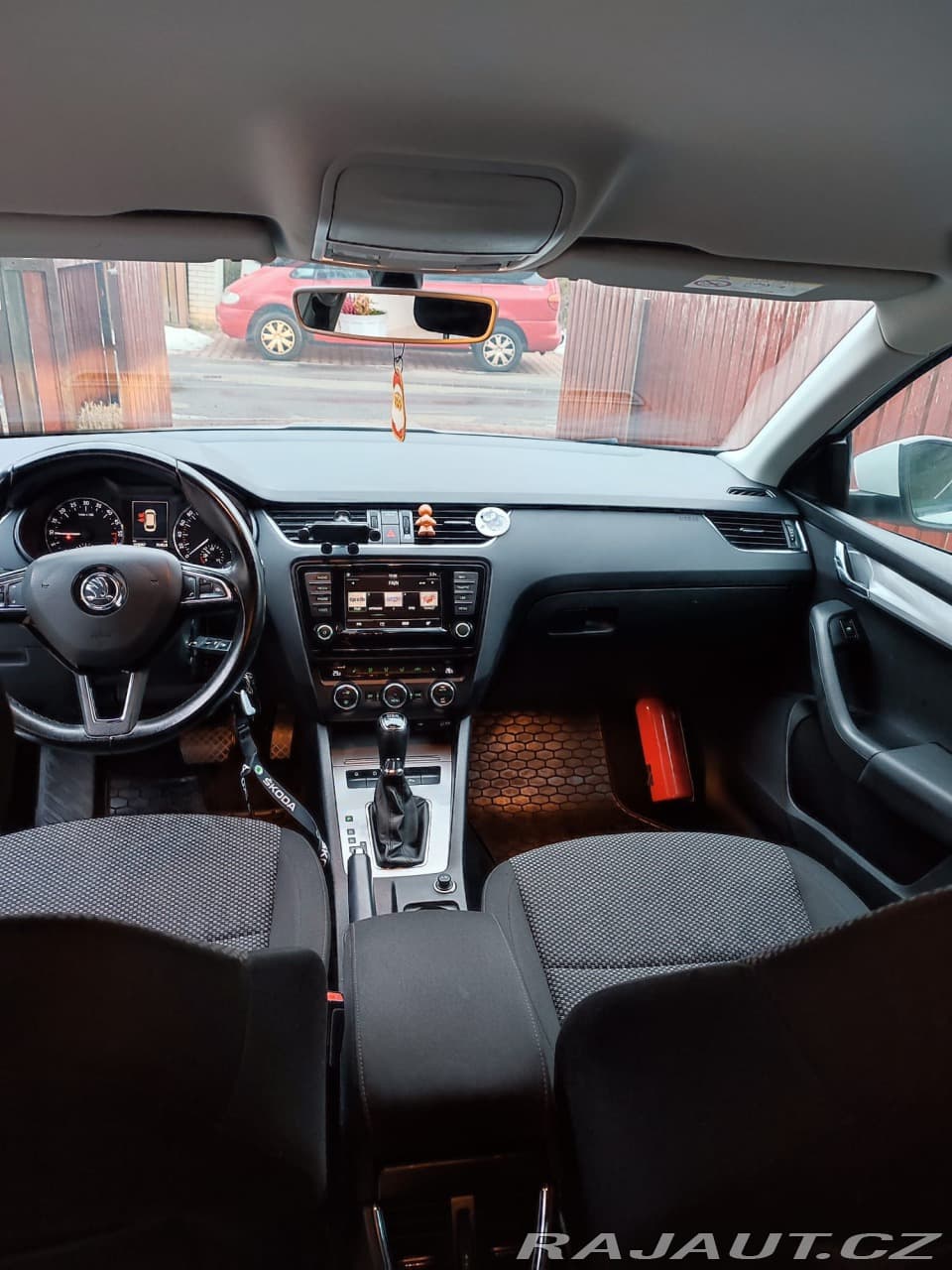 2016 Škoda Octavia - 10