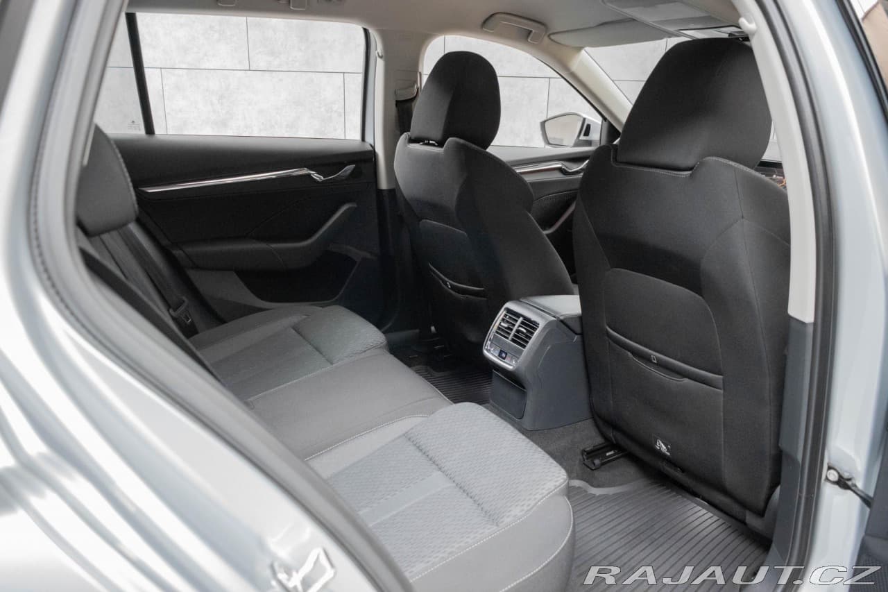 2021 Škoda Octavia - 15