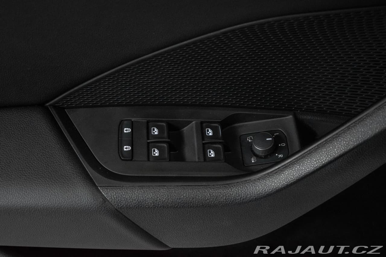 2021 Škoda Octavia - 17