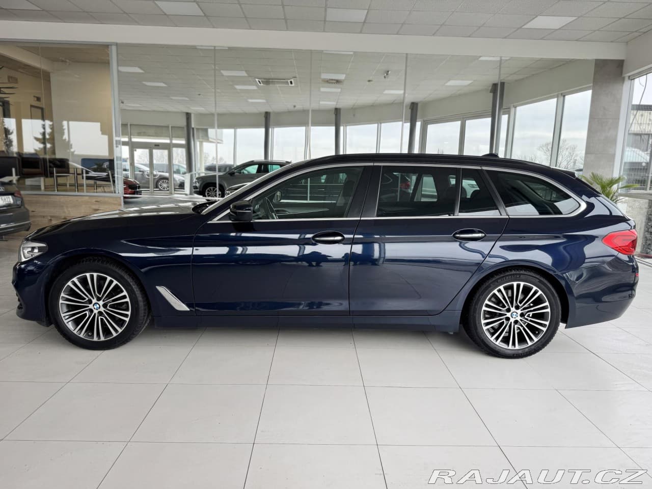 2018 BMW 5-Series - 7