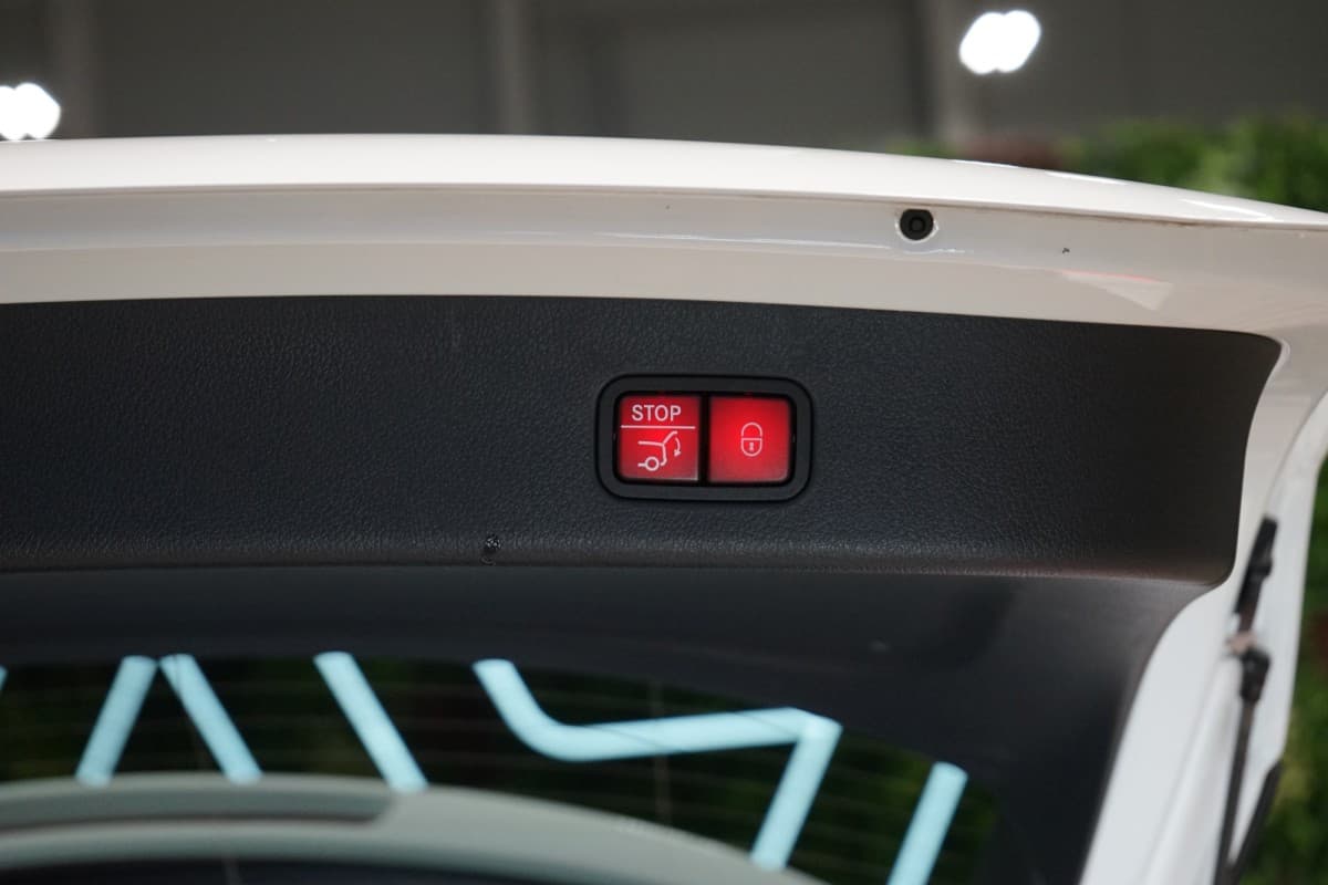 2023 Mercedes-Benz Glc - 17