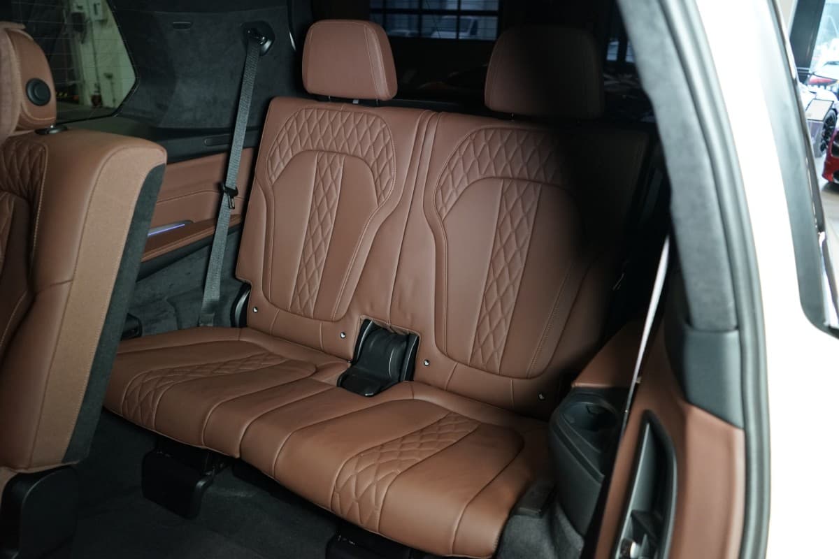 2024 BMW X7 - 16