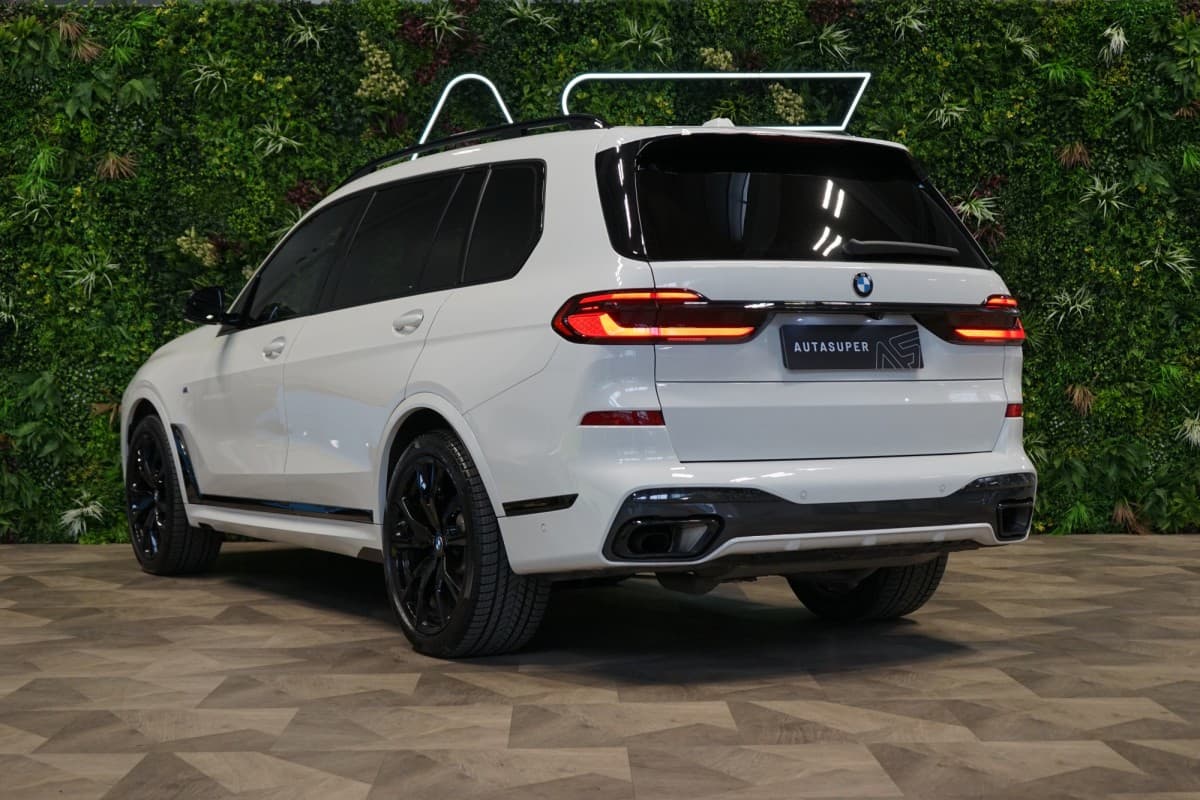 2024 BMW X7 - 5