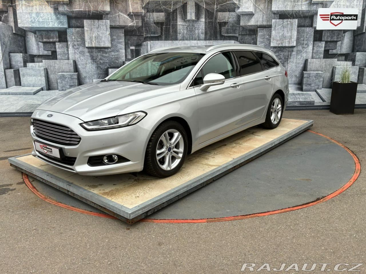 2015 Ford Mondeo - 3