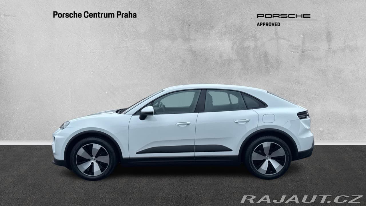 2026 Porsche Macan - 3