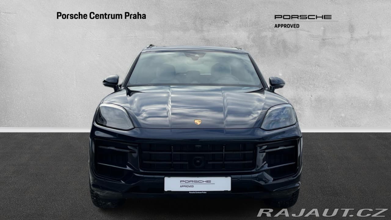 2025 Porsche Cayenne - 2