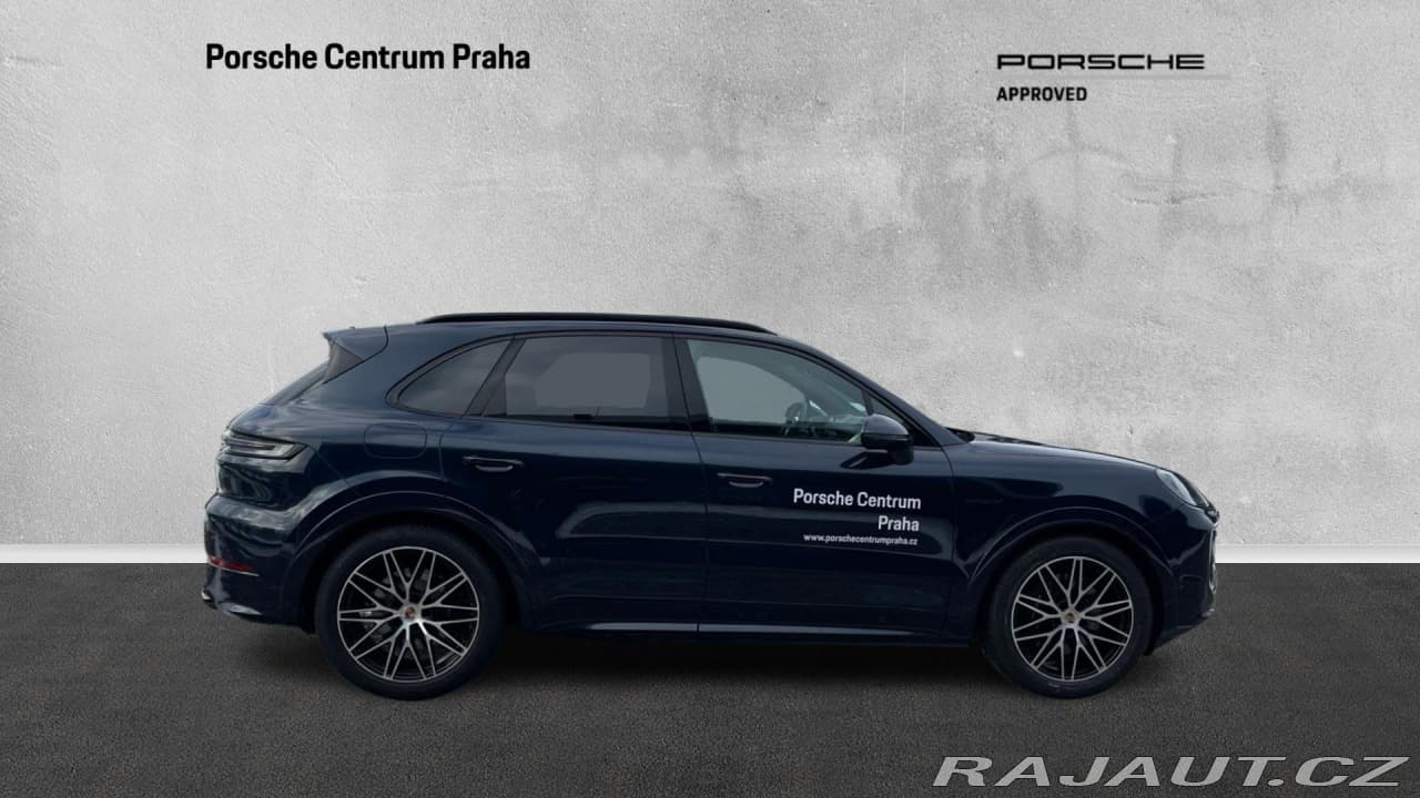 2025 Porsche Cayenne - 5