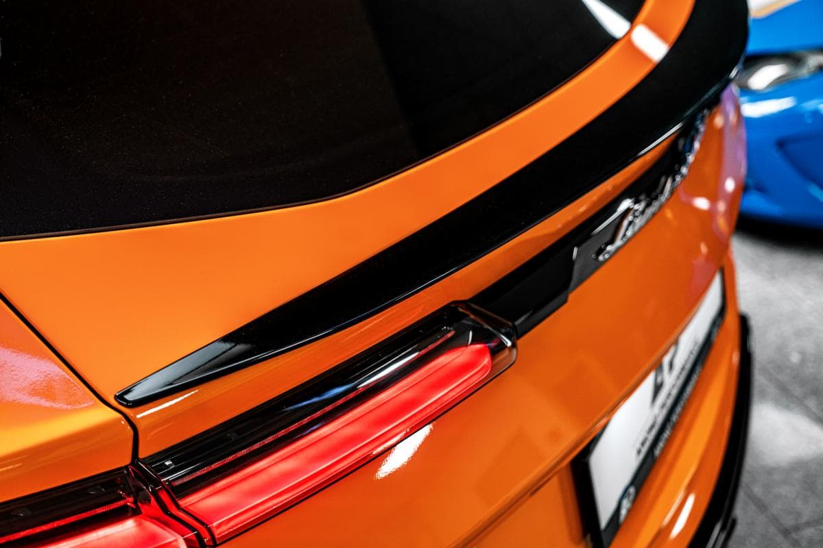 2018 Lamborghini Urus - 10