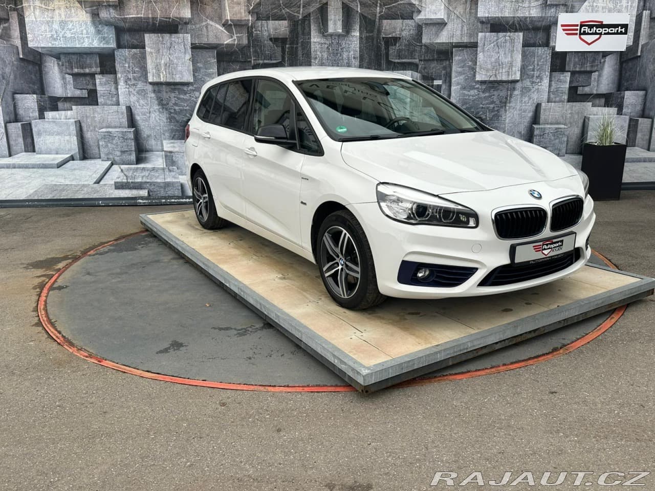 2015 BMW 2-SERIES