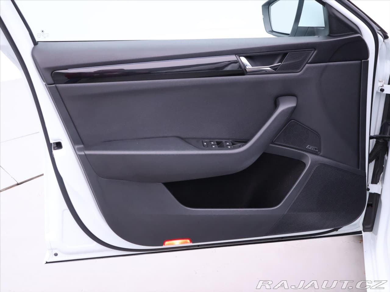 2016 Škoda Superb - 11