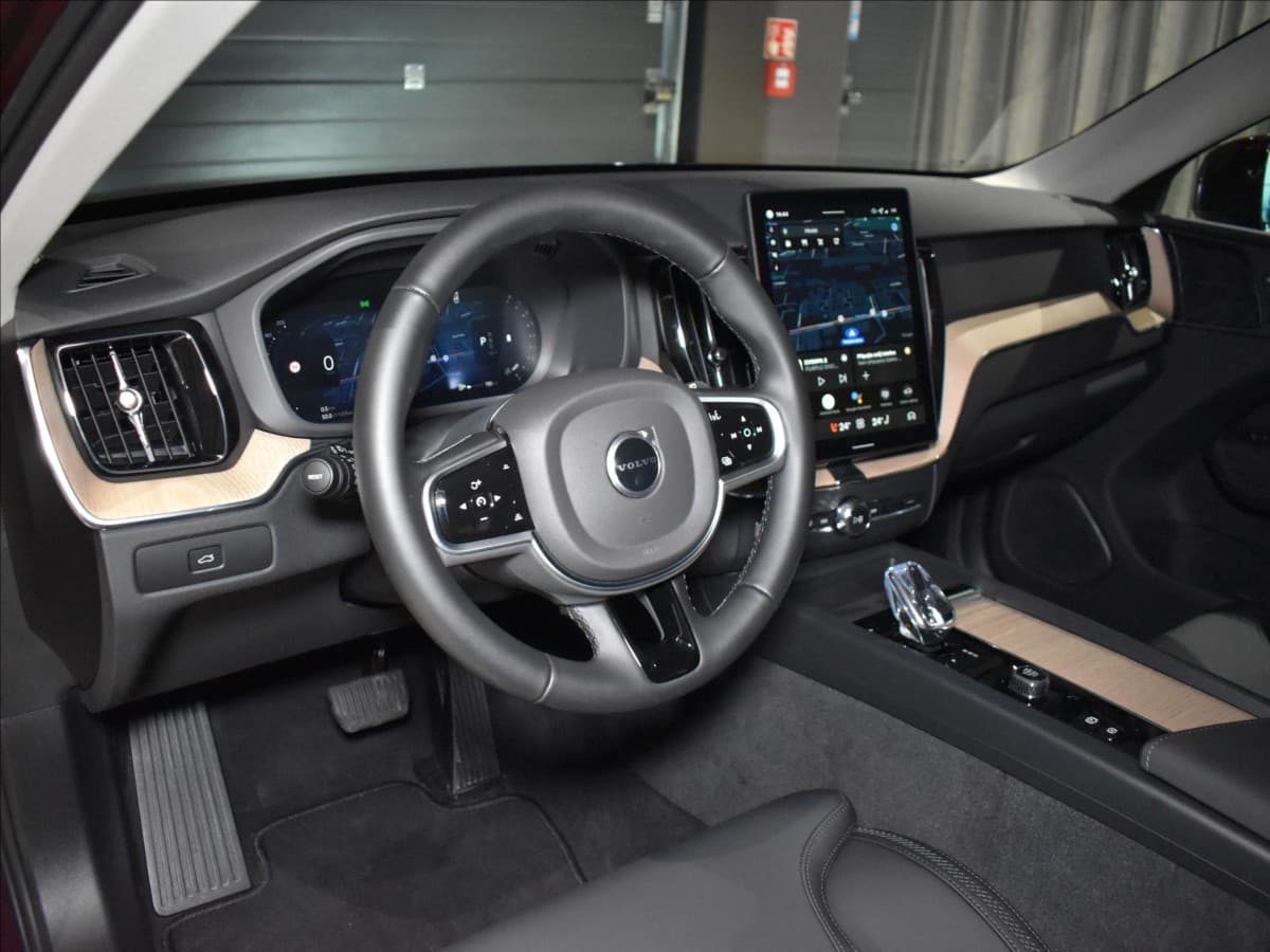 2025 Volvo Xc60 - 12