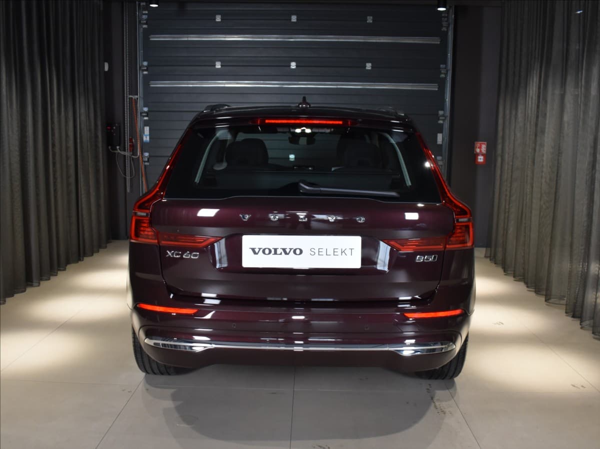 2025 Volvo Xc60 - 5