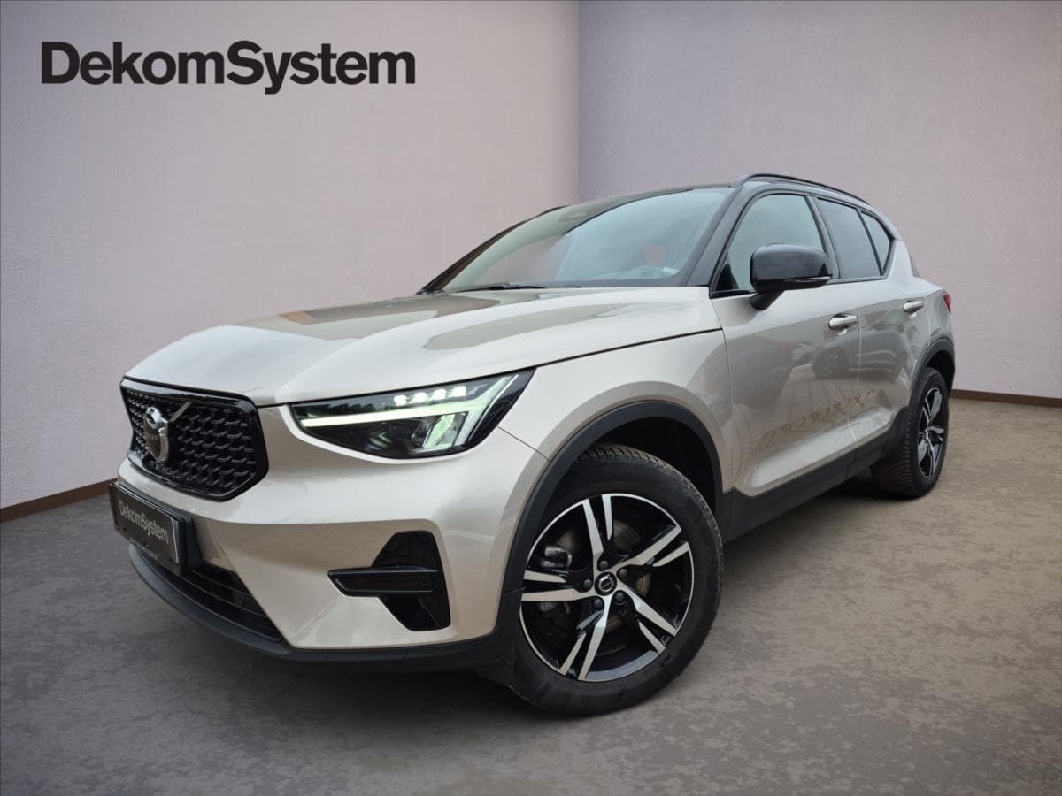 Volvo XC40 2,0 B3 Plus Dark