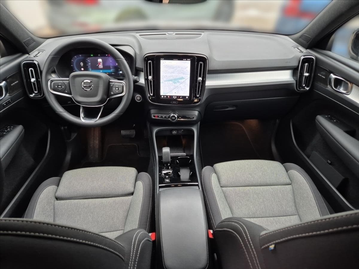2023 Volvo Xc40 - 9