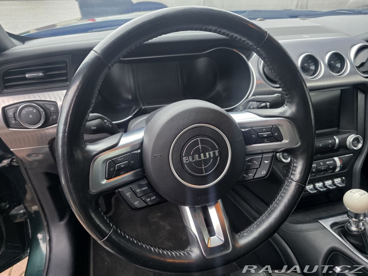 2019 Ford Mustang - 14