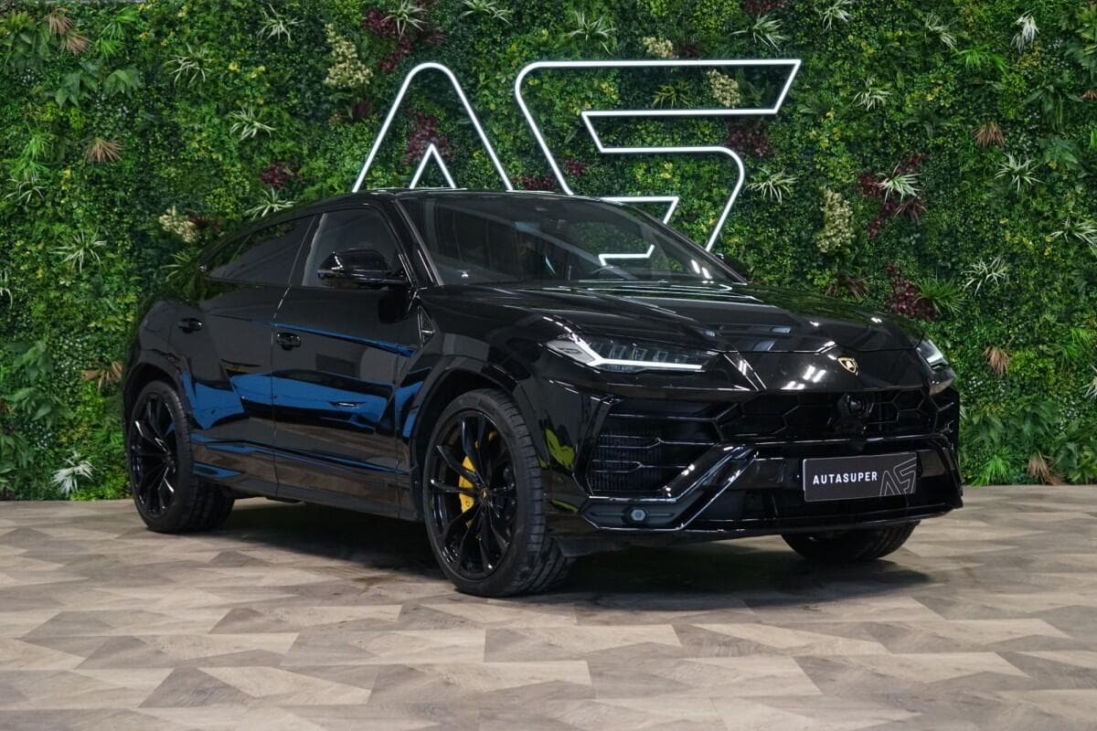 2021 Lamborghini Urus - 3