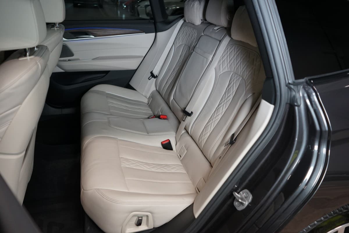 2021 BMW 6-Series - 15
