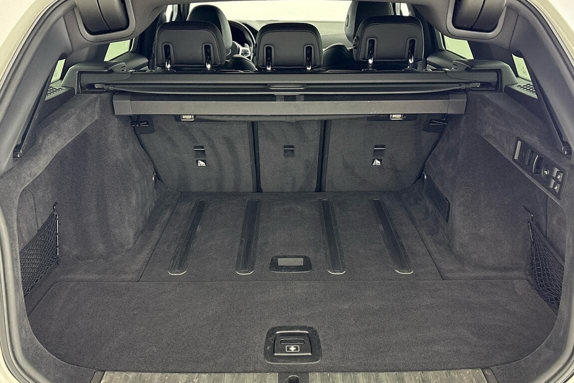 2020 BMW 3-Series - 13