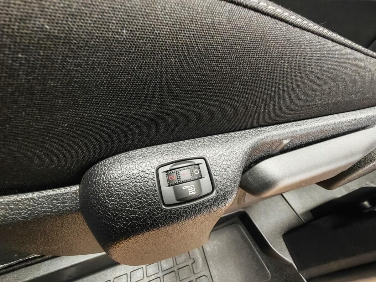 2025 Toyota Proace - 20