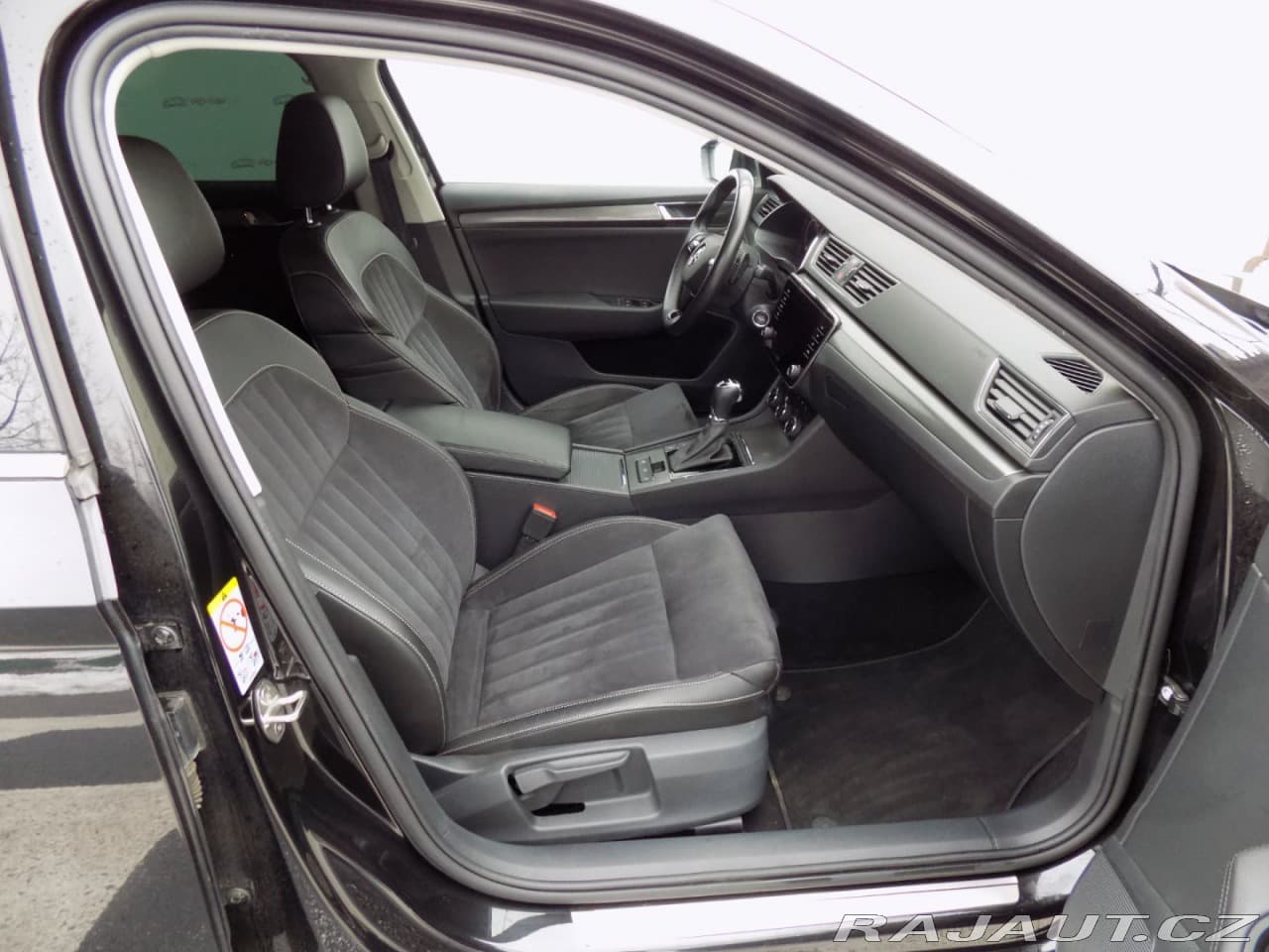 2022 Škoda Superb - 14