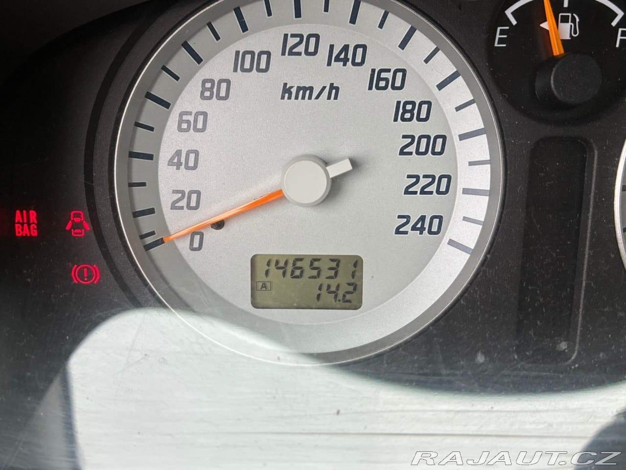 2004 Suzuki Ignis - 11