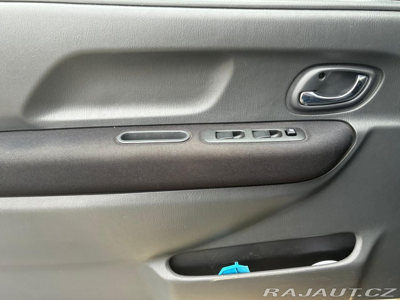 2004 Suzuki Ignis - 15