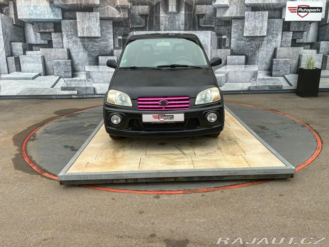 2004 Suzuki Ignis - 2