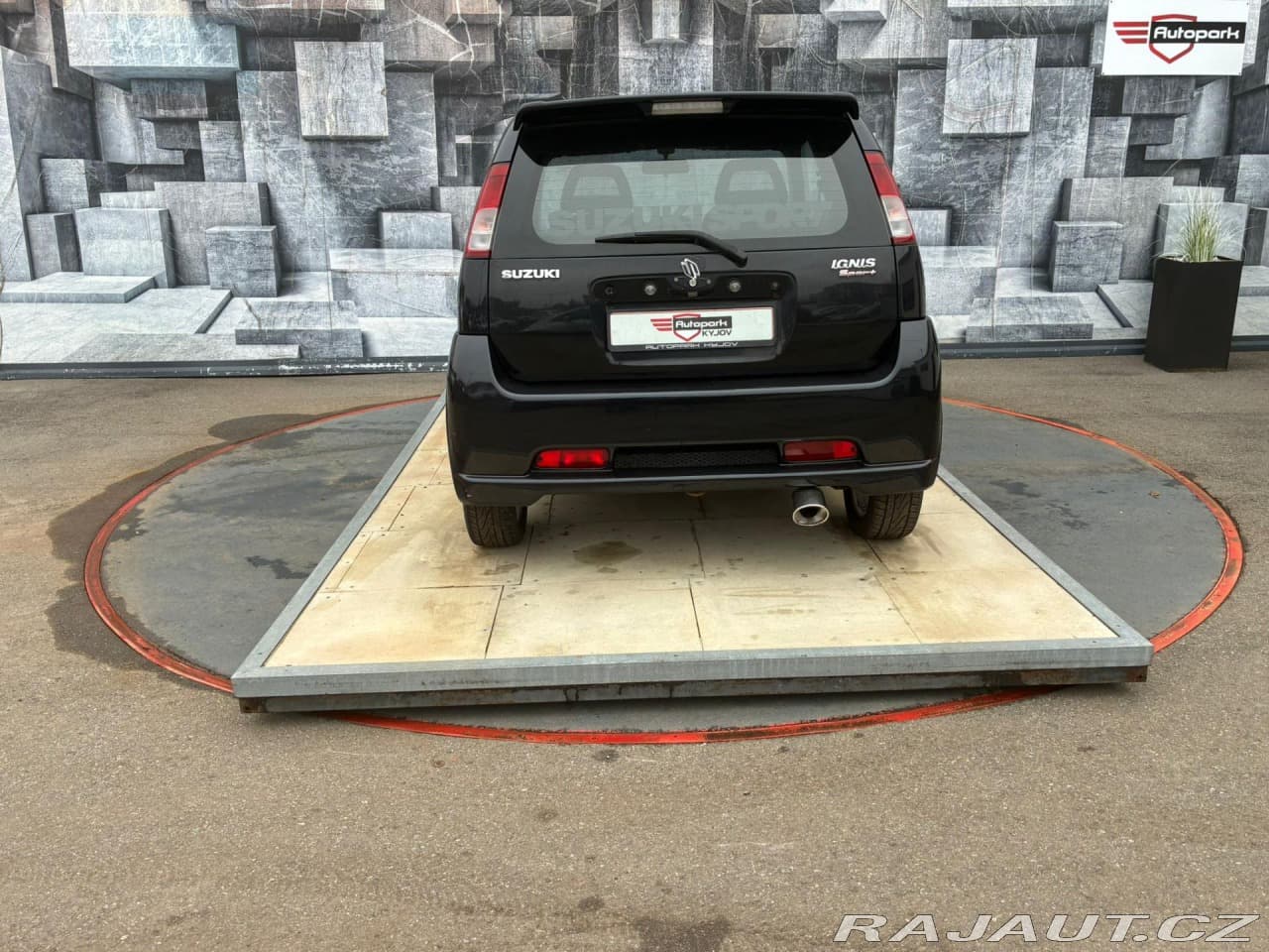 2004 Suzuki Ignis - 7