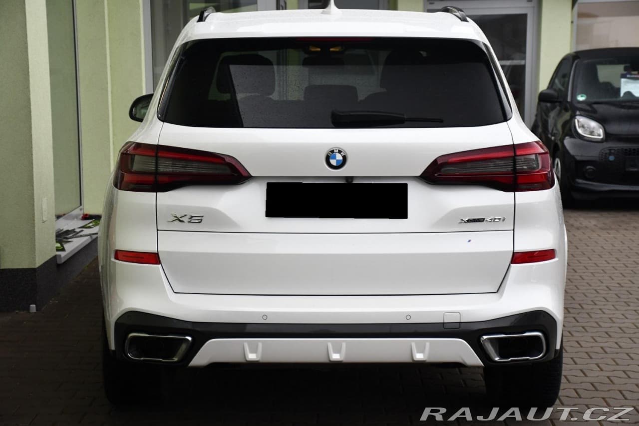 2021 BMW X5 - 10