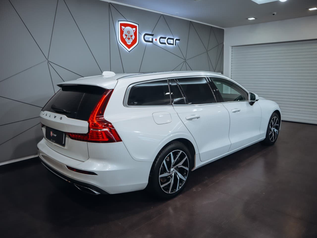 2019 Volvo V60 - 5