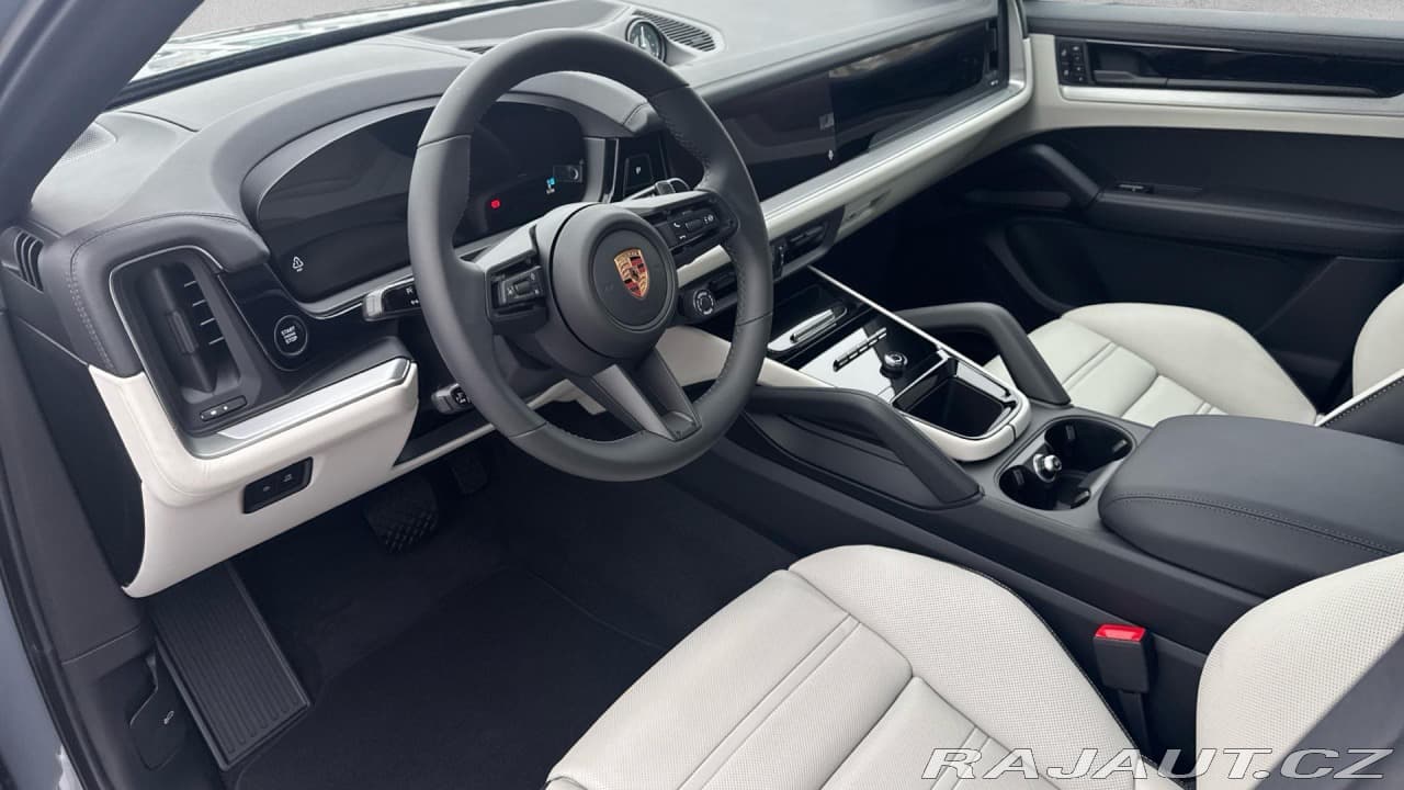 2026 Porsche Cayenne - 15
