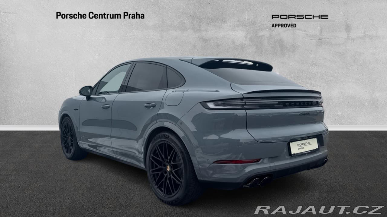 2026 Porsche Cayenne - 8