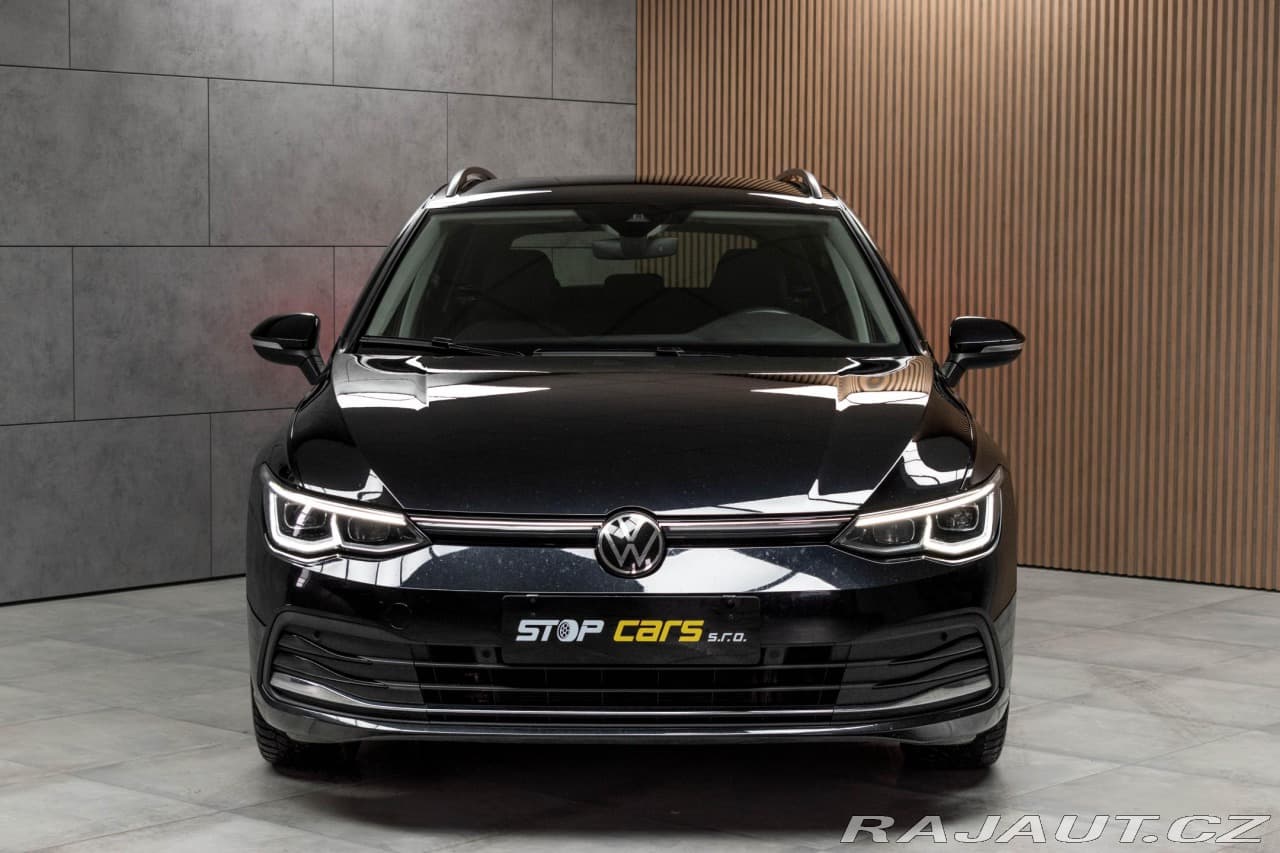 2023 Volkswagen Golf - 3