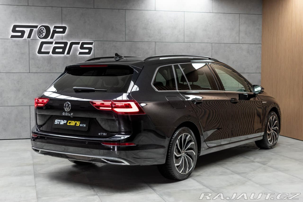 2023 Volkswagen Golf - 7