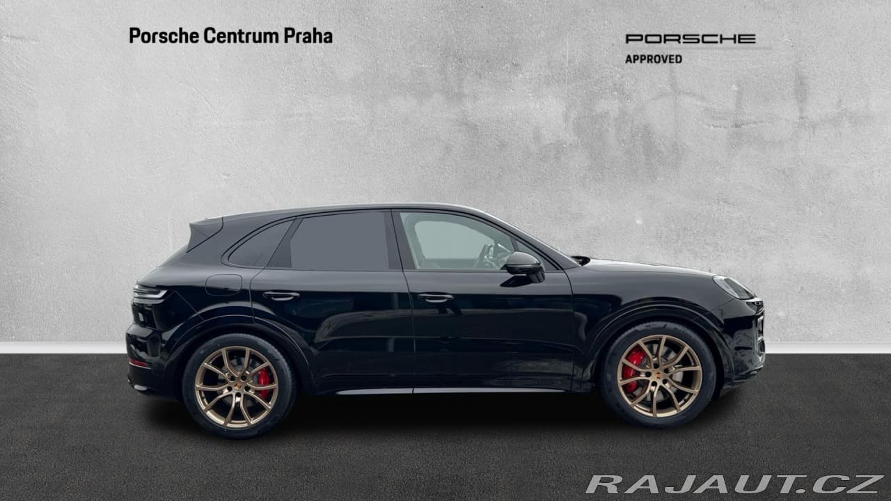 2026 Porsche Cayenne - 5