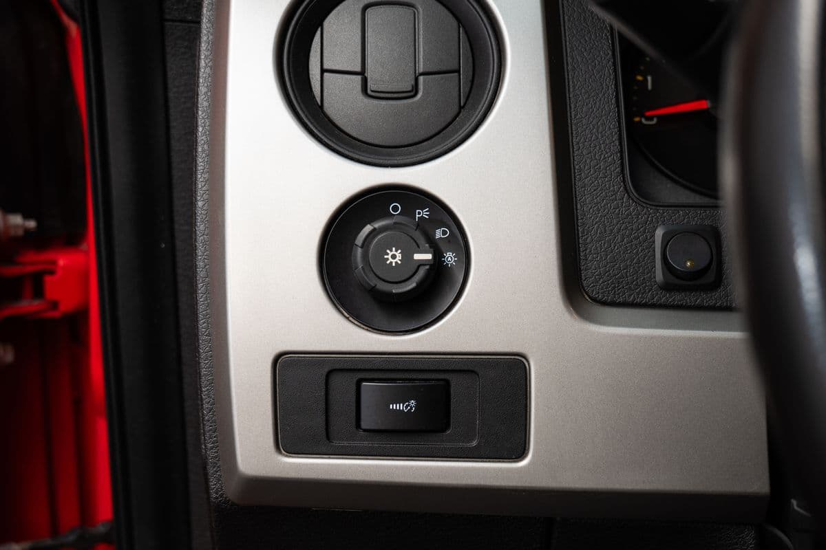 2012 Ford Ostatní - 17