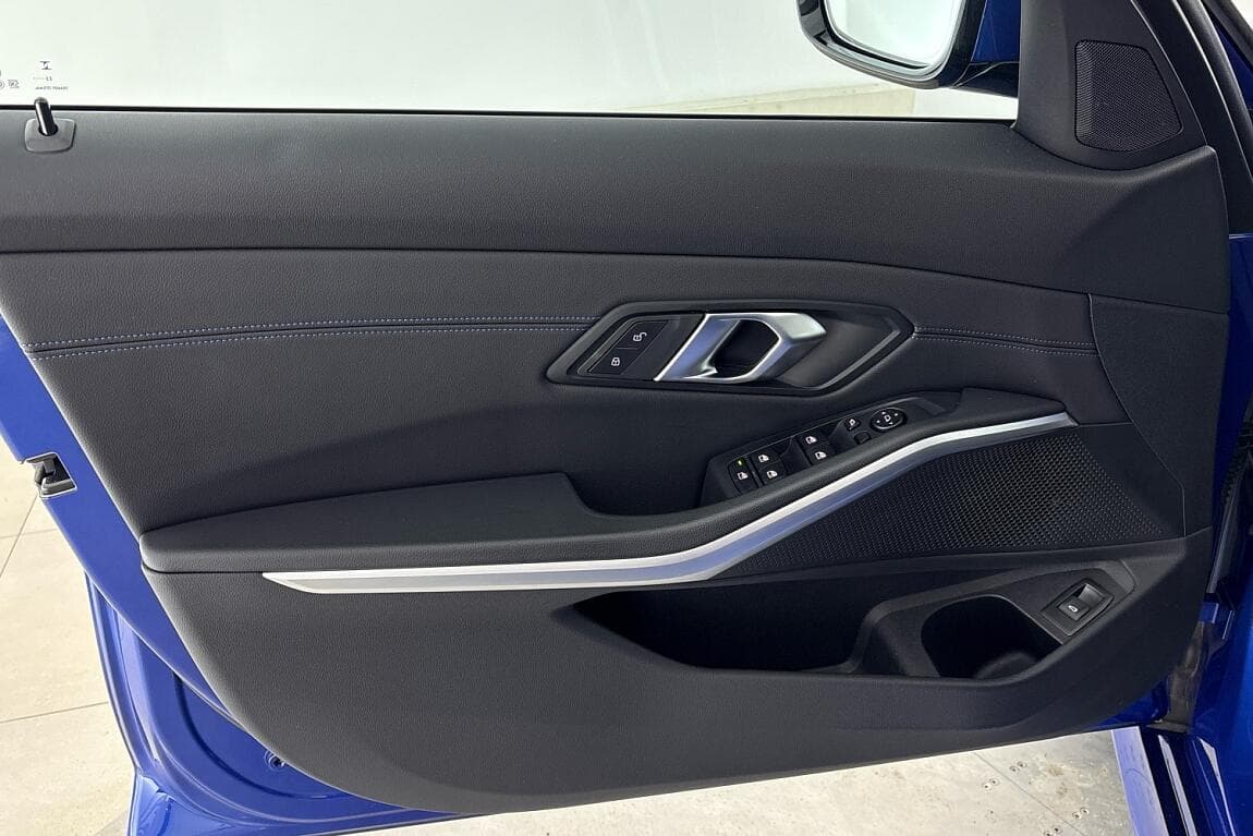 2024 BMW 3-Series - 16