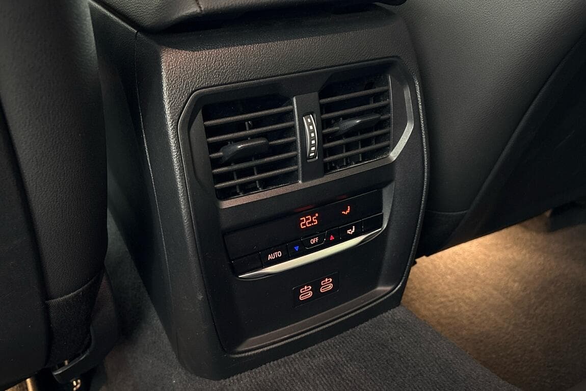 2024 BMW 3-Series - 18