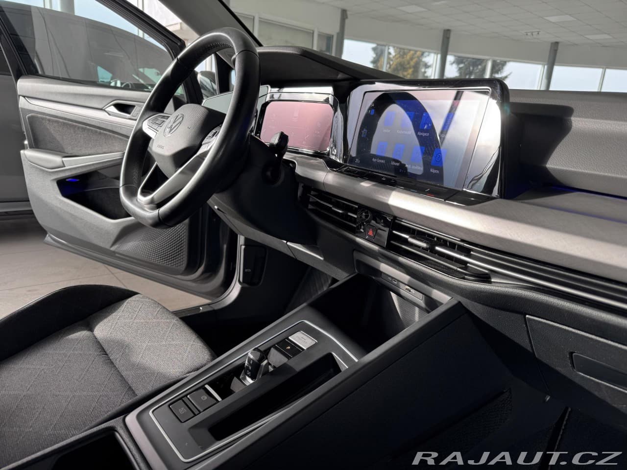 2023 Volkswagen Golf - 13