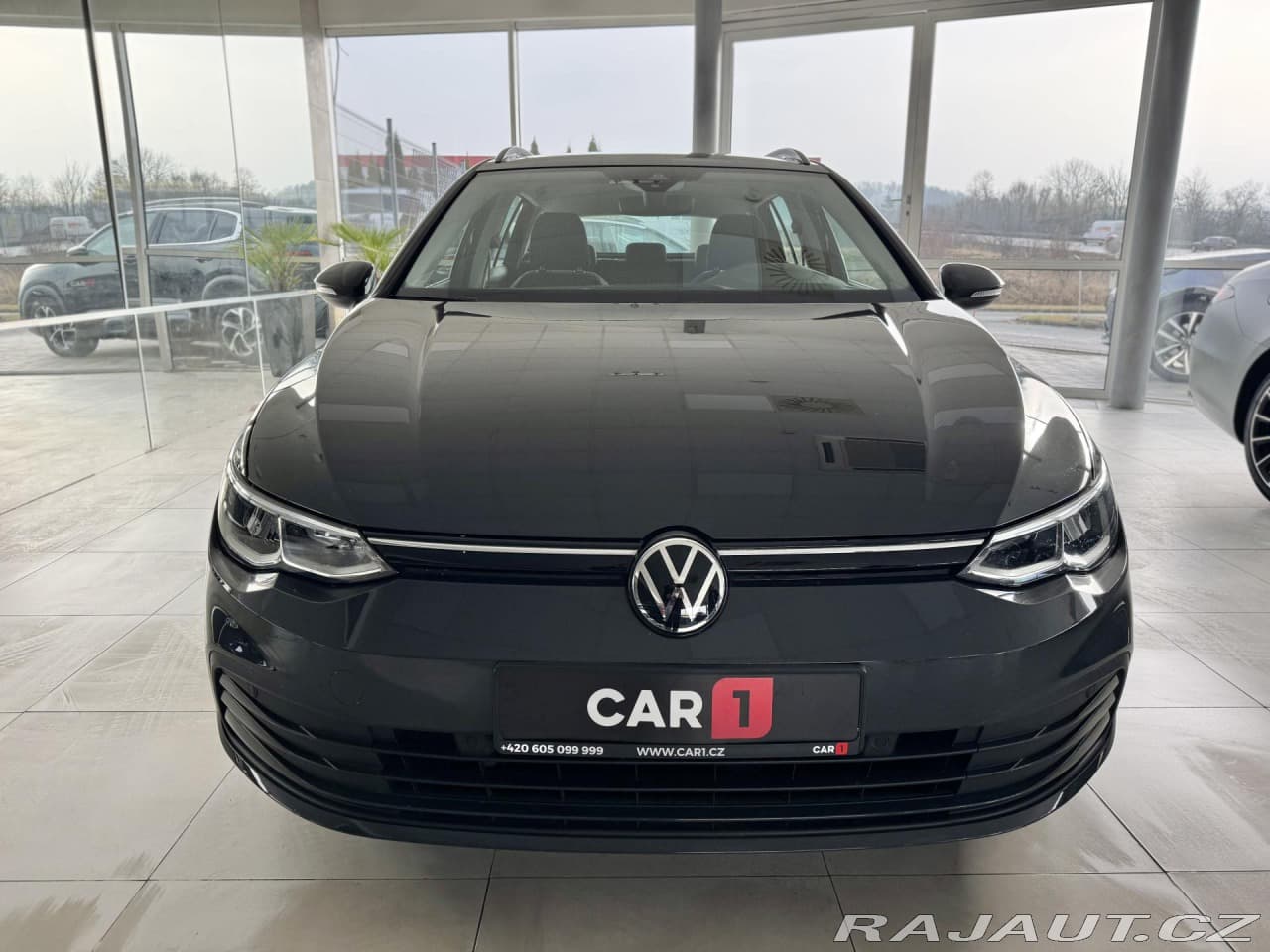 2023 Volkswagen Golf - 3