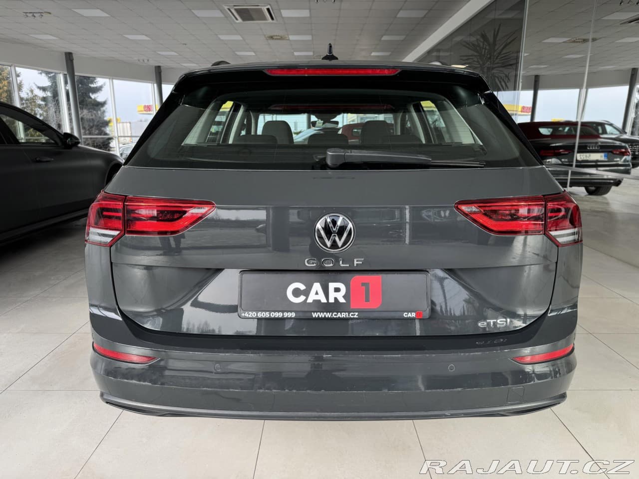 2023 Volkswagen Golf - 6