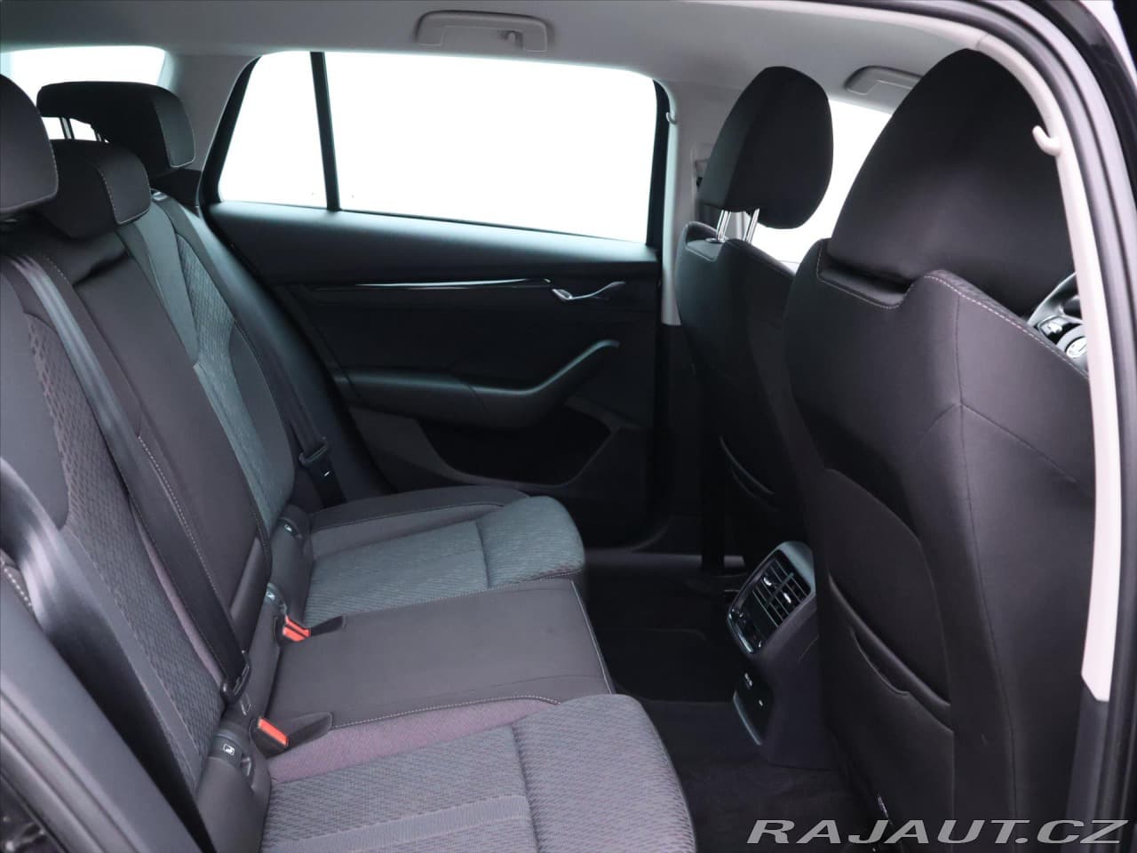 2022 Škoda Octavia - 13