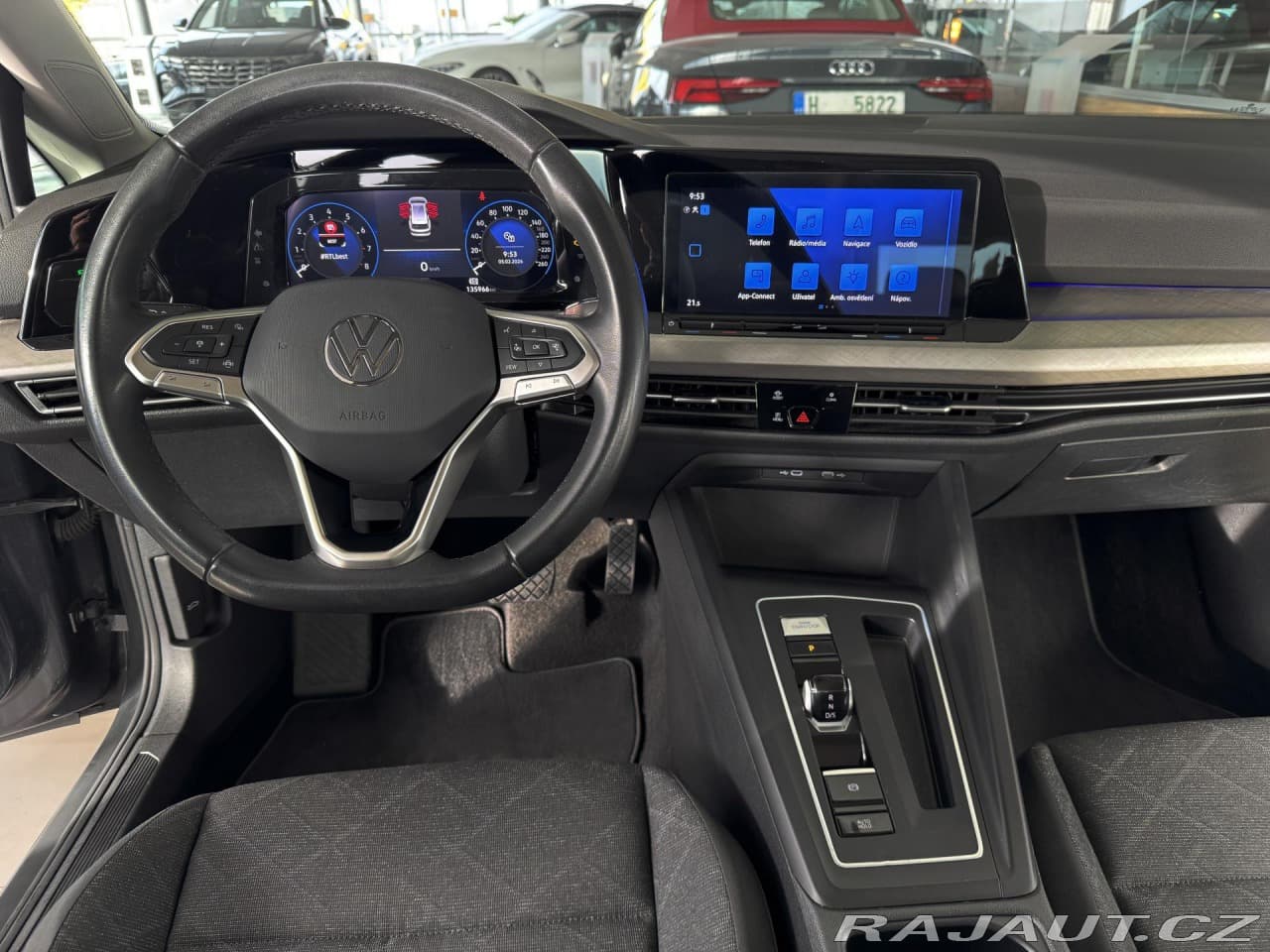 2023 Volkswagen Golf - 11