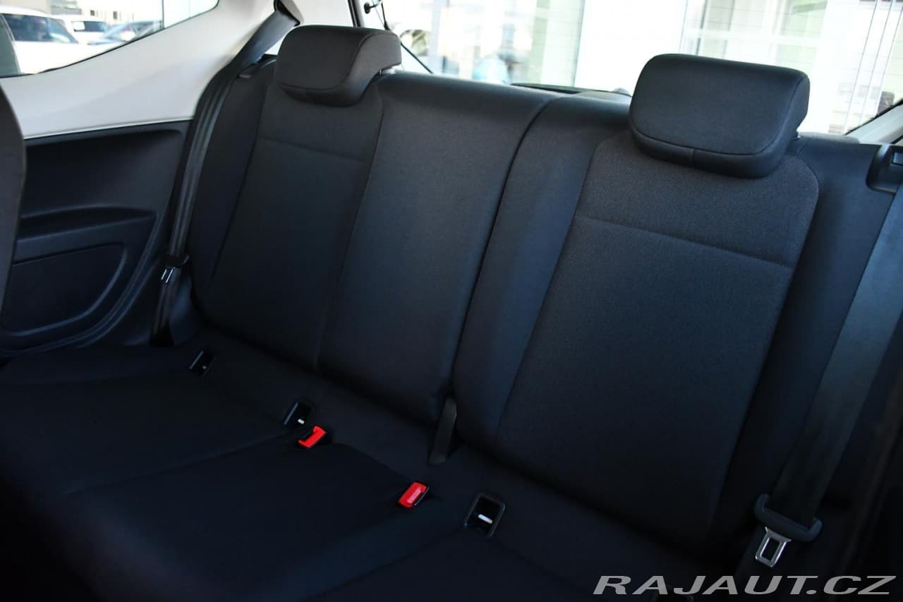 2022 Volkswagen Up! - 13