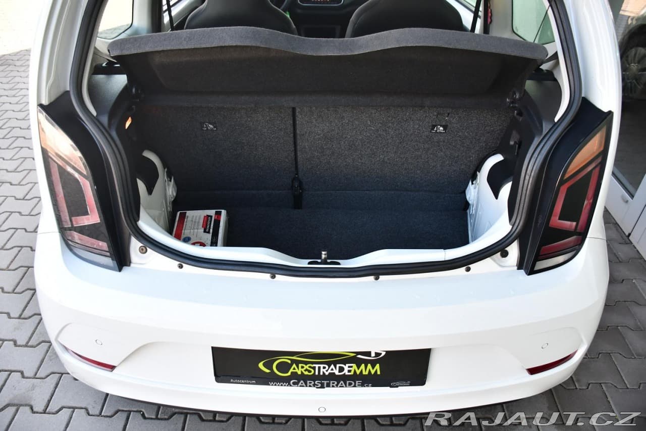 2022 Volkswagen Up! - 15