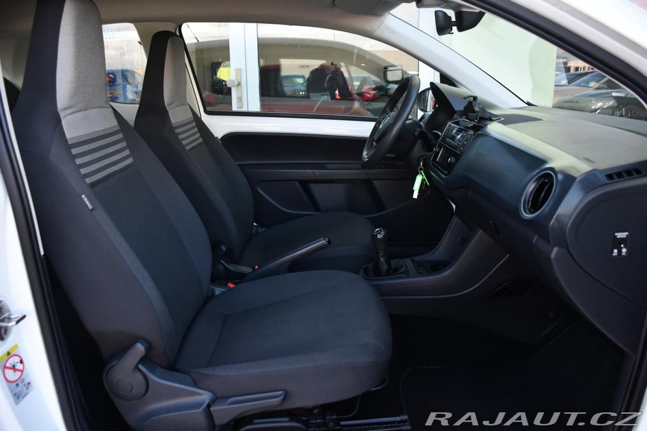 2022 Volkswagen Up! - 16