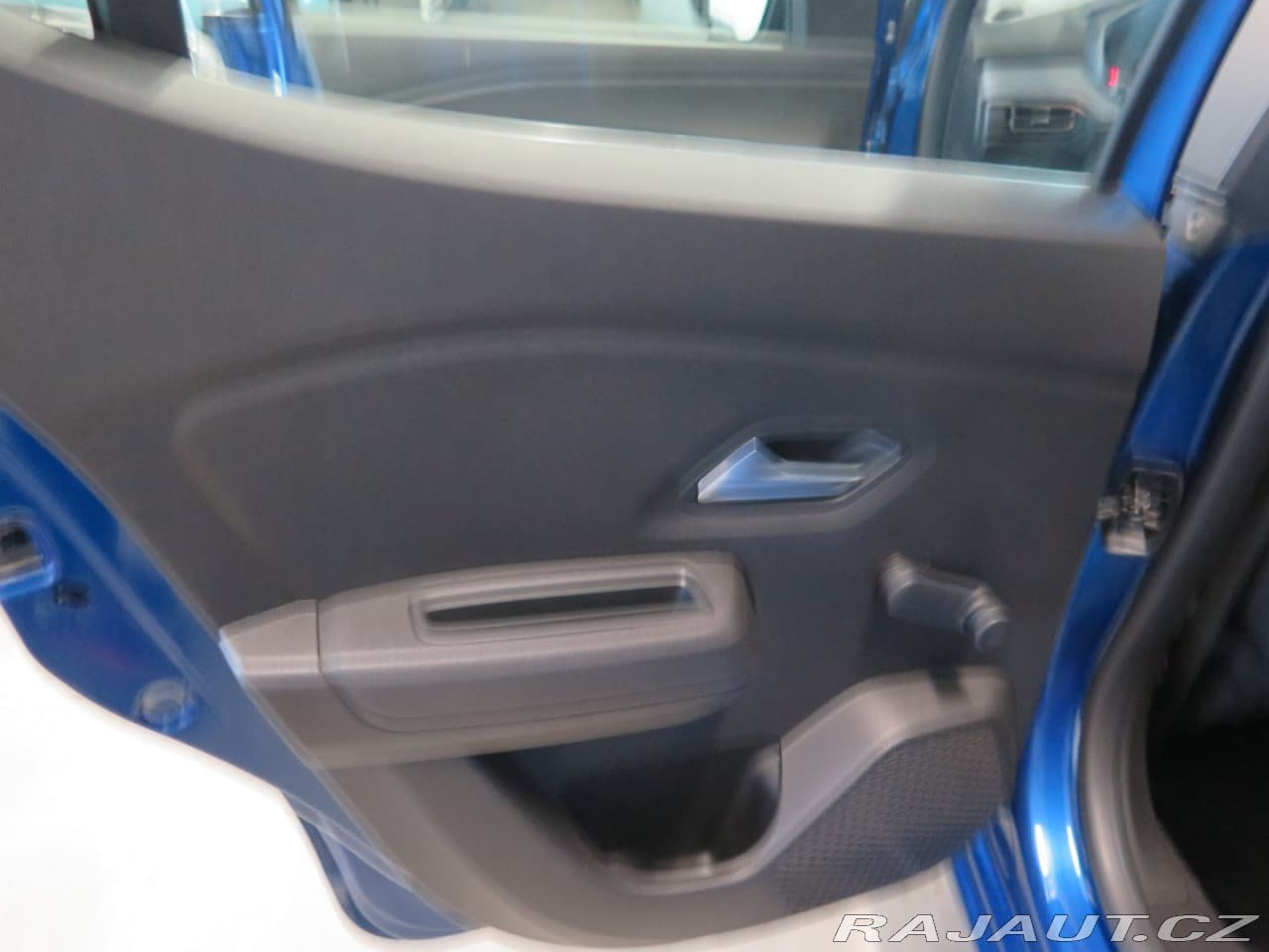 2021 Dacia Sandero - 18